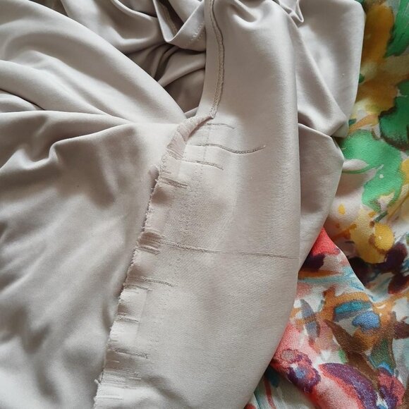 SUNNY LEIGH Floral Spring Watercolor Garden Dress - Picture 9 of 9